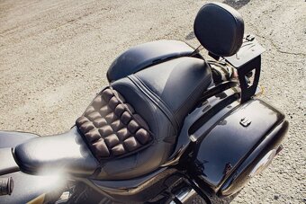 Kawasaki Vulcan VN 1700 - 15