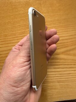 Predam iPhone 7Plus a iPhone 7 (128GB) - 15