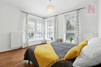 REZERVOVANÉ - 2 izbový byt v centre Senca - 60,82 m2 - 15