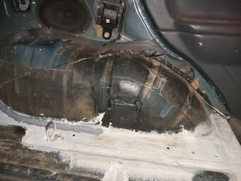 Pajero2.8 - 15