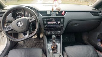 Predám škoda Octavia combi RS TDI DSG - 15