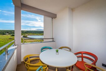 3-izbový zariadený apartmán v 1.rade od mora / Chorvátsko - 15