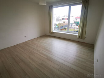 4 izbový rodinný dom v Ivanke pri Dunaji - 15