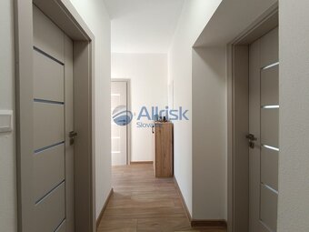 NOVÁ CENA Predaj domu s dvomi bytovými jednotkami na Chrenov - 15