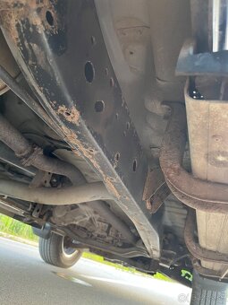 Mitsubishi L200 2,5 DID MAGNUM - 15