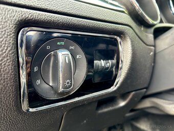 Škoda Superb sedan 2.0TDI 125kw DSG Common rail Nová STK - 15