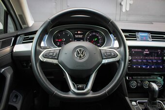 Volkswagen Passat Variant R-LINE 2.0 TDI DSG Highline - 15