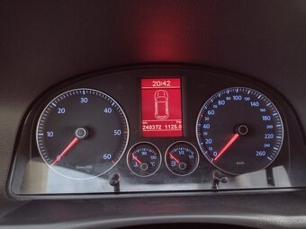 Volkswagen Touran Facelift 1.9 TDI 77kw 7.Miestné - 15