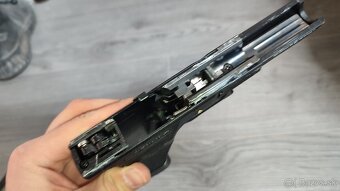 Predám Airsoft Glock NML589 - 15