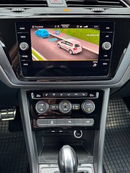 Volkswagen Touran HL R-line 2.0 TDI DSG - 15