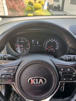 Kia sportage 2.0 crdi 4x4 automat - 15