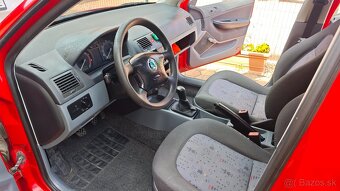Škoda Fabia 1.2 HTP Junior - červená - 15