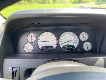 Jeep Grand Cherokee WJ 2.7 Crd 2003 Limited - 15