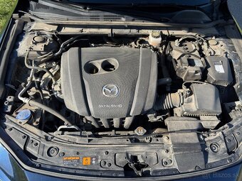 Mazda 3 2.0 Skyactiv Sedan 10/2020 - 15