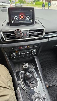 mazda 3 - 2016 - 2.0 benzín - 15