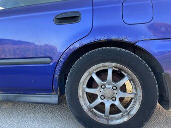 Honda Civic 6g 1.5i sedan 84 kW Facelift - 15