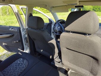 Škoda Fabia Combi, 2006, 1.4 16V, 207 000 km - 15