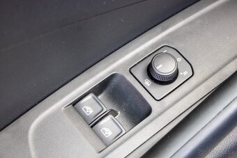 Škoda Fabia 1.0MPI Active - 15