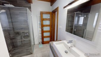 Na predaj zaujímavý rodinný dom v obci Soblahov pri Trenčíne - 15