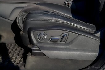 Audi Q7 3.0TDI S-LINE tiptronic - 15