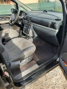 Predam ford galaxiy.1.9 tdi 85kw - 15