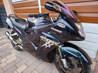 Honda cbr 1100 xx - 15