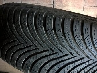 4 ks ZIMNÉ 205/65 R15 94H BF-GOODRICH a MICHELIN - OD 25€/ks - 15