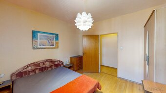 Priestranný 3 izb. byt s parkovaním na Juhu - 15