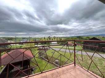 PREDAJ - RODINNÝ DOM S VEĽKÝM POZEMKOM, REŠOV, BARDEJOV 8 KM - 15