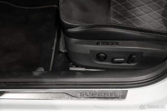 Škoda Superb Combi 2.0 TDI SCR Sportline 4x4 DSG - 15