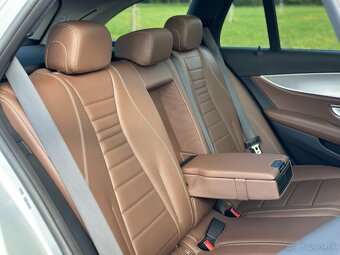Mercedes E trieda T 300 de A/T Plug-in Hybrid 308PS 2020 TOP - 15