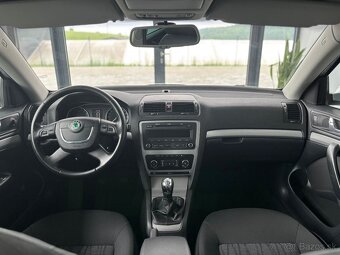 Škoda Octavia Combi 1.9 TDI Elegance 2009 188000km - 15