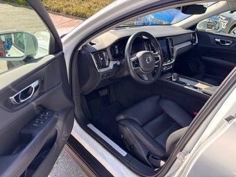 Predám VOLVO V60 Cross Country 2,0 B5 184kW AT8,  SK - 15