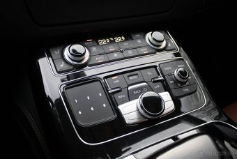 Audi S8 / SVK auto / TOP STAV / - 15