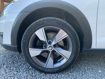 Škoda Octavia SCOUT 4x4 2.0 TDI - 15