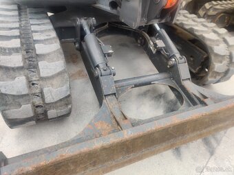 Pásový minibagr DOOSAN DX85R-3 - 15