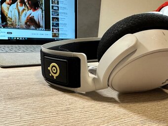 SteelSeries Arctis 7+ Wireless - 15