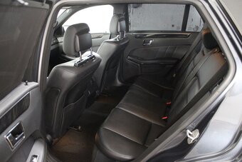 Mercedes-Benz E trieda Kombi 300 CDI Blue Avantgarde - 15