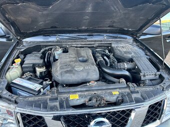 Nissan Pathfinder 2.5 dCi 7 Miestne, ťažné. - 15