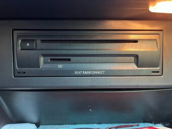 NOVÁ CENA Seat Leon ST FR 1.8TSI Combi - 15