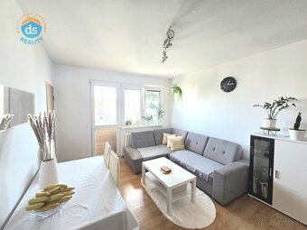 Na predaj byt 2+1, lodžia, pivnica, 46 m2, Nemšová - 15