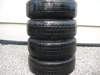 PNEUMATIKY ZIMNE R15 - 15