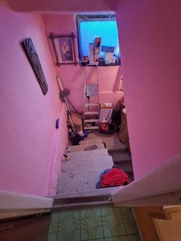 RODINNÝ DOM - ČECHYNCE - 1530m2 POZEMOK - POVODNY STAV - 15