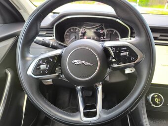 Jaguar F-Pace 2,0l - 15