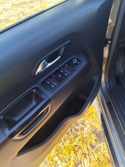 Volkswagen Amarok V6 Shadow edition - 15