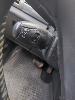 Rozpredam Peugeot 407 SW 2004-2011 2.0 HDI na ND - 15