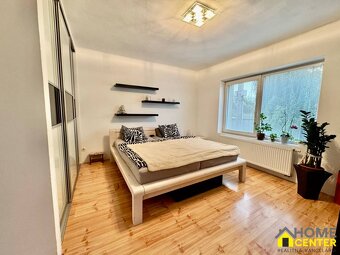 REZERVOVANÝ: Zrekonštruovaný rodinný dom v srdci prírody – S - 15