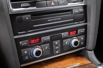 Audi Q7 4.2 TDI quattro A8, 6 miestne /ROZVODY VYMENENÉ/ - 15