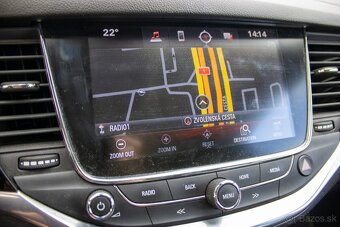 Opel Astra Sport Tourer - 15