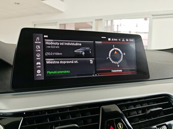 BMW Rad 5 Touring 530i xDrive A/T // AJ NA SPLÁTKY - 15